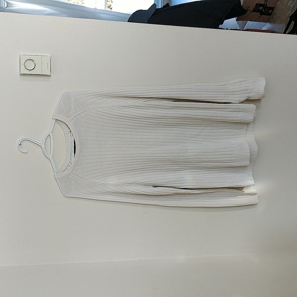 White Cotton Knit sweater from Zara in Large (pretty tall)